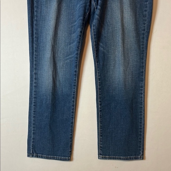 Levis 505 Straight Leg Jeans Womens Blue Medium Wash Denim 36X29 - Picture 2 of 8